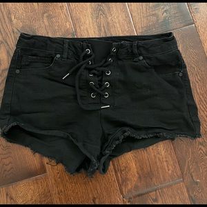 Black Jean Lace Up Refuge Short Shorts - Size 8